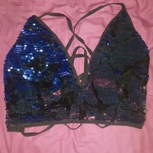 Iheartraves sequin top